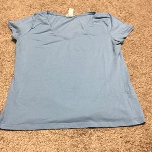 H&M Tops - Basic Tee H&M Tops - Basic Tee